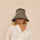 Río Kamo | Sombrero Capri Isla Pequeño