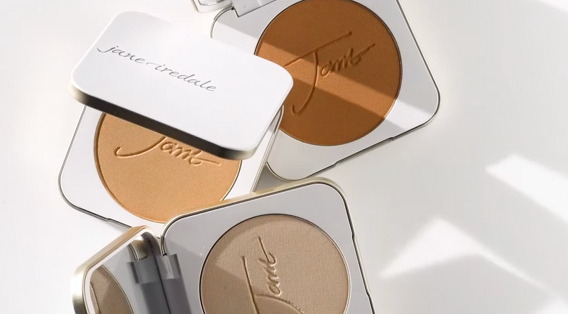 REFILLABLE COMPACT – Bras Medical Spa